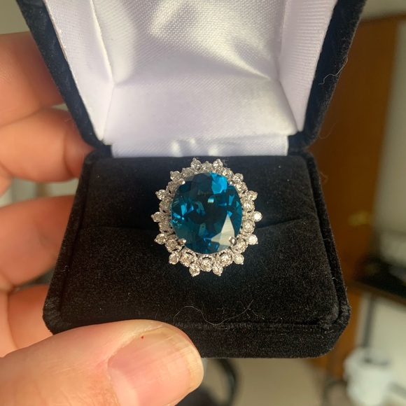 Jewelry - 14K White Gold Topaz Diamond Ring Size 7 - 0.56ct Diamonds, 9.16ct Topaz